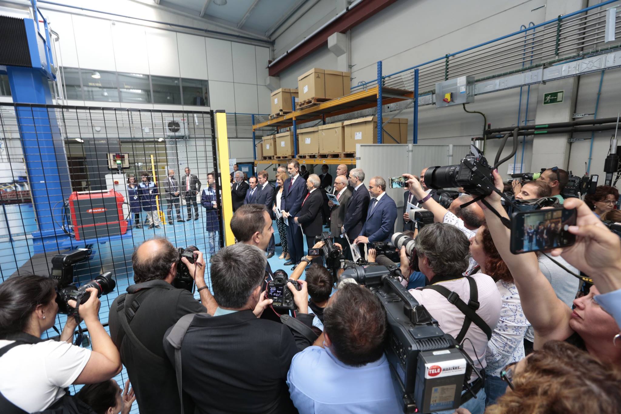 S.M. el Rey Felipe VI junto al presidente de la Xunta de Galicia Alberto Núñez Feijóo y la ministra Fátima Báñez en el 50 aniversario de AIMEN — comunicación institucional Mundinova