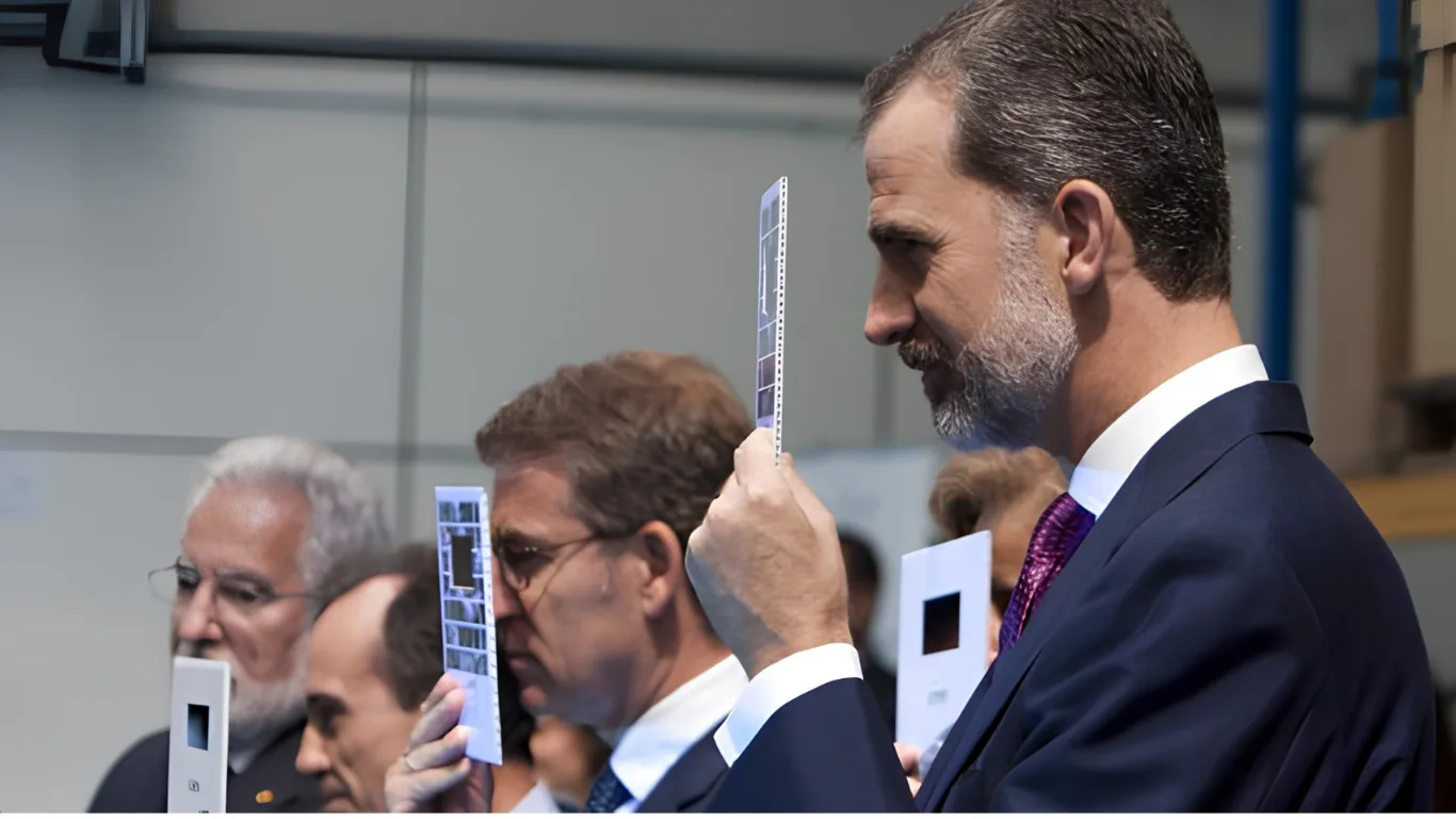 S.M. el Rey Felipe VI en primer plano (50 Aniversario AIMEN Centro Tecnológico) MundiNova comunicación institucional