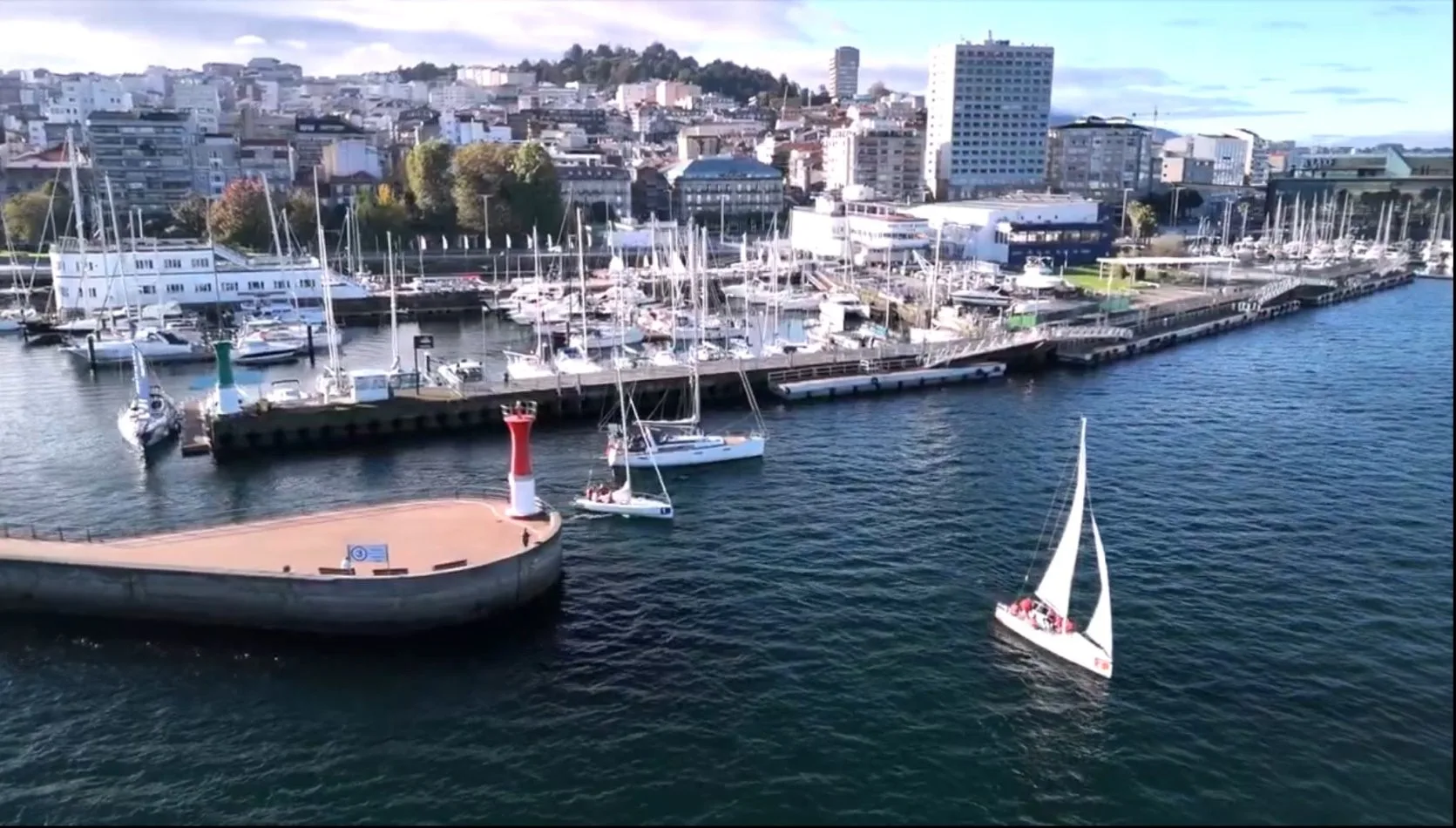 III Regata 2024: vista aérea puerto de Vigo