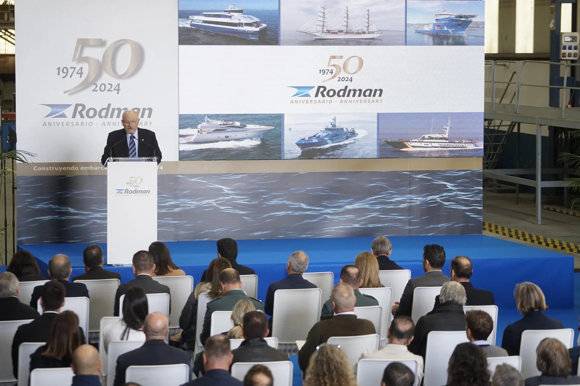 Vista del acto 50 aniversario Rodman Polyships con invitados: Moaña 2024